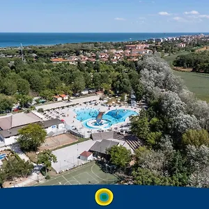 Üdülőpark Club Del Sole Adriano Family Collection, Punta Marina